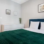 Pure Premium - Free Parking & Ac Apart Otel