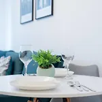 Pure Premium - Free Parking & Ac Aparthotel