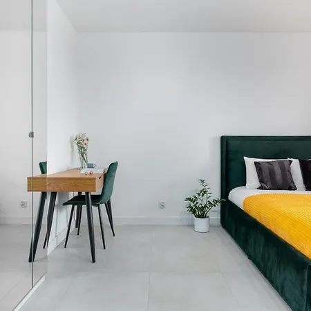 Pure Premium - Free Parking & Ac