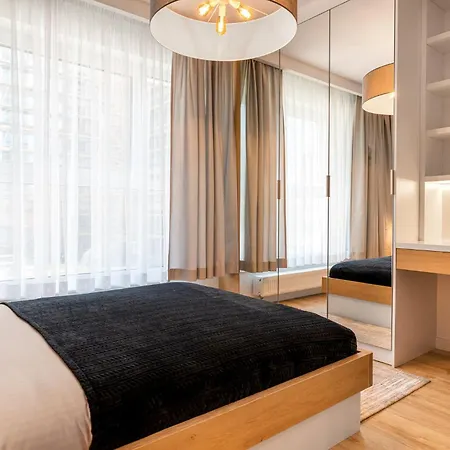 Pure Premium - Free Parking & Ac Apartahotel Breslavia
