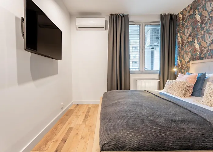 Pure Premium - Free Parking & Ac 4*