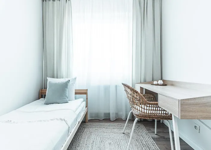 Pure Premium - Free Parking & Ac Ξενοδοχείο με διαμερίσματα 4*