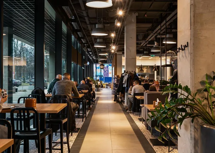 Pure Premium - Free Parking & Ac 4* Βρότσλαβ