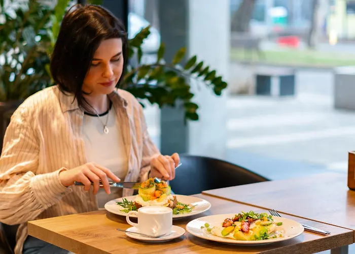 Ξενοδοχείο με διαμερίσματα Pure Premium - Free Parking & Ac Βρότσλαβ