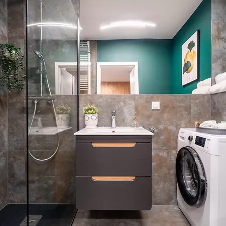 Ξενοδοχείο με διαμερίσματα Pure Premium - Free Parking & Ac