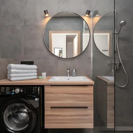 Pure Premium - Free Parking & Ac 4*