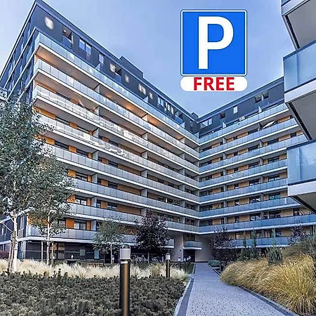 Pure Premium - Parking Free Apartahotel