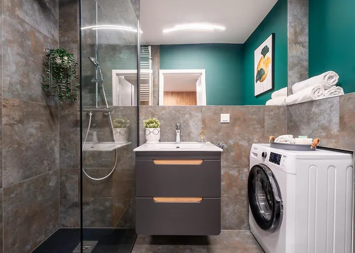 Апарт-отель Pure Premium - Free Parking & Ac