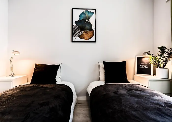 Pure Premium - Free Parking & Ac