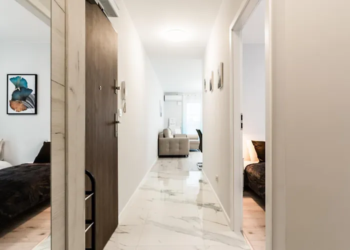 Ξενοδοχείο με διαμερίσματα Pure Premium - Free Parking & Ac