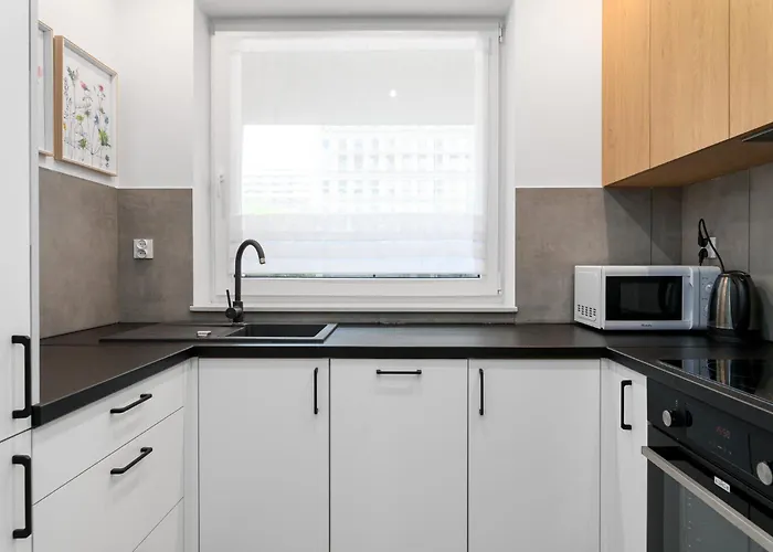 Pure Premium - Free Parking & Ac Вроцлав