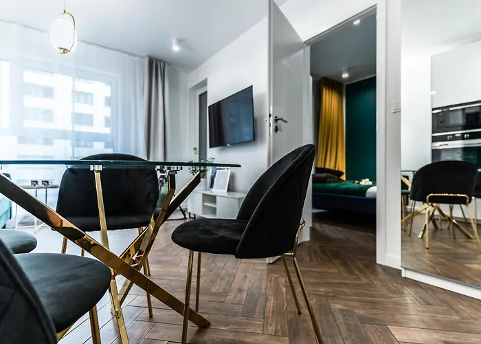 Pure Premium - Free Parking & Ac Βρότσλαβ