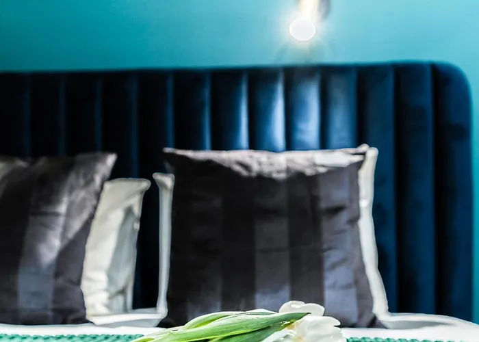 Апарт-отель Pure Premium - Free Parking & Ac 4*